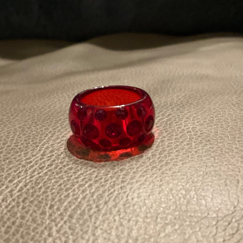 Plastic ring